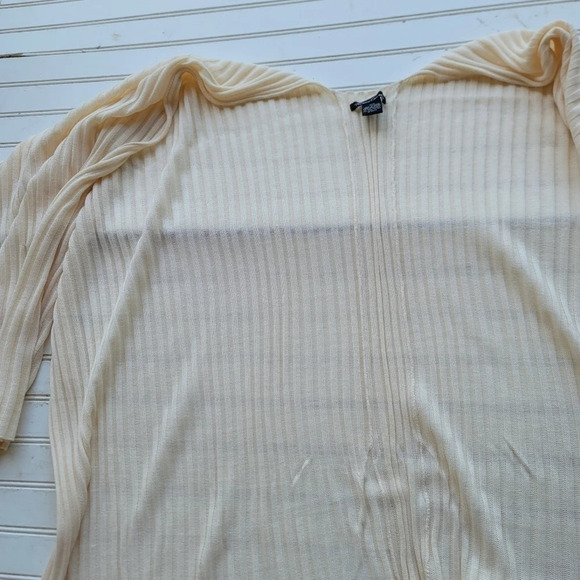 Kenneth Cole New York Women Beige Tan Poncho Open Front Cardigan Acrylic OS - Picture 9 of 11